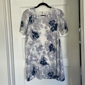 Aritzia Wilfred Shift Dress